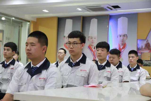 石家莊新東方烹飪學(xué)校 石家莊新東方烹飪學(xué)校