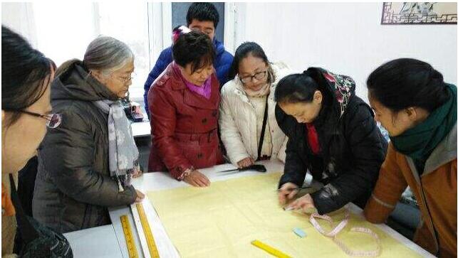 唐山金繡裁剪、織補(bǔ)、刺繡學(xué)校:日?p補(bǔ)的7種縫法,你都知道嗎? 唐山金繡裁剪、織補(bǔ)、刺繡學(xué)校:日?p補(bǔ)的7種縫法,你都知道嗎?