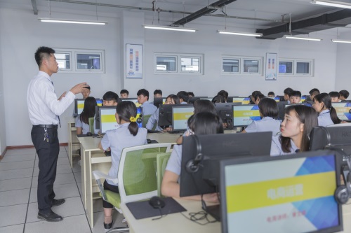 邯鄲北方職業(yè)技術(shù)教育學院2018年招生簡章 邯鄲北方職業(yè)技術(shù)教育學院2018年招生簡章