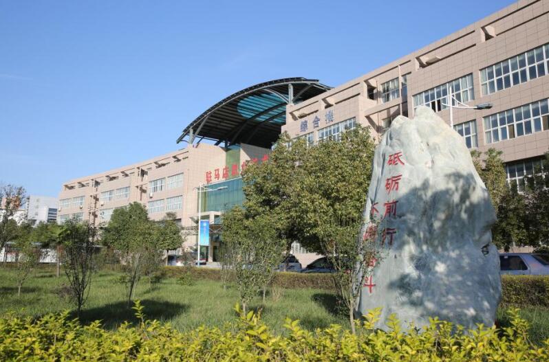 河南駐馬店北方汽修專(zhuān)修學(xué)校招生簡(jiǎn)章 河南駐馬店北方汽修專(zhuān)修學(xué)校招生簡(jiǎn)章