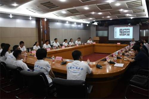 中國地質(zhì)大學(xué)(武漢)2019屆畢業(yè)生代表參加學(xué)校畢業(yè)典禮 中國地質(zhì)大學(xué)(武漢)2019屆畢業(yè)生代表參加學(xué)校畢業(yè)典禮