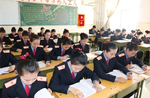 北京中企潤林控股集團(tuán)高鐵學(xué)院辦學(xué)優(yōu)勢有哪些? 北京中企潤林控股集團(tuán)高鐵學(xué)院辦學(xué)優(yōu)勢有哪些?
