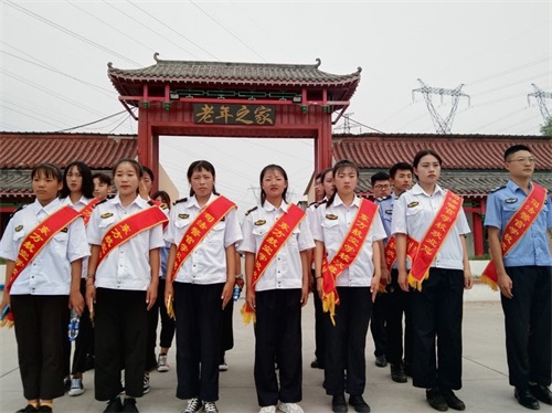 秦皇島山海關(guān)司法警官職業(yè)培訓(xùn)學(xué)校寸草心敬老愛老活動(dòng) 秦皇島山海關(guān)司法警官職業(yè)培訓(xùn)學(xué)校寸草心敬老愛老活動(dòng)
