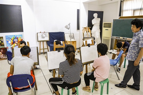 滄州深思有建筑裝飾設(shè)計專業(yè)嗎? 滄州深思有建筑裝飾設(shè)計專業(yè)嗎?