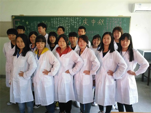 保定萬(wàn)維科技技工學(xué)校 保定萬(wàn)維科技技工學(xué)校