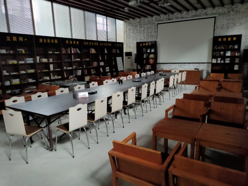 保定萬(wàn)維科技技工學(xué)校 保定萬(wàn)維科技技工學(xué)校