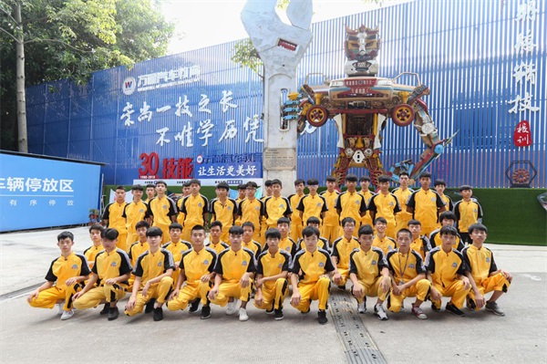 石家莊萬(wàn)通汽車(chē)學(xué)校值得報(bào)考嗎? 石家莊萬(wàn)通汽車(chē)學(xué)校值得報(bào)考嗎?