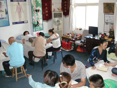 唐山有專業(yè)的按摩學(xué)校嗎? 唐山有專業(yè)的按摩學(xué)校嗎?