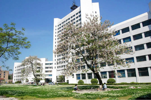 南京郵電大學(xué)繼續(xù)教育學(xué)院航空乘務(wù)訂單培養(yǎng)項目好嗎? 南京郵電大學(xué)繼續(xù)教育學(xué)院航空乘務(wù)訂單培養(yǎng)項目好嗎?